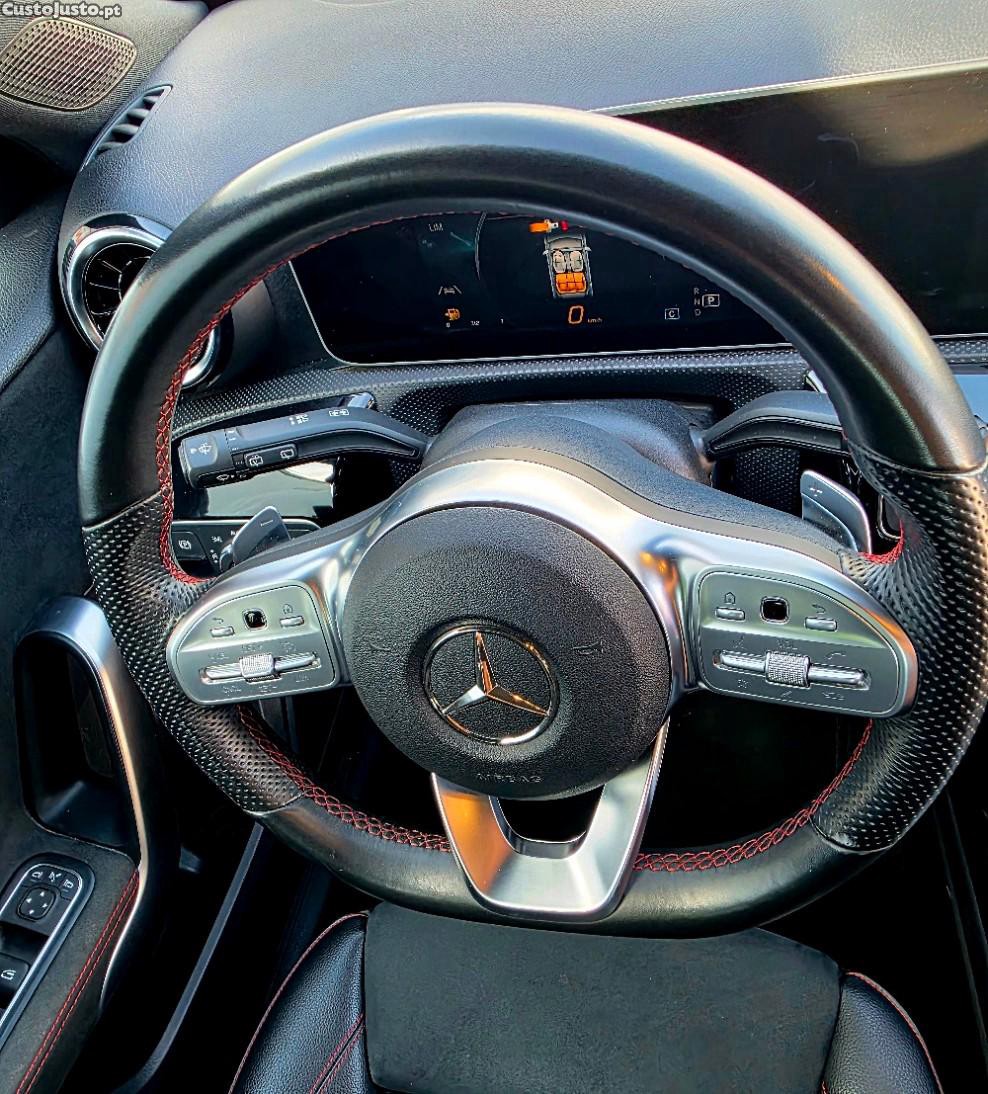 Mercedes-Benz A 180 d AMG Line Aut. — fotografia 5