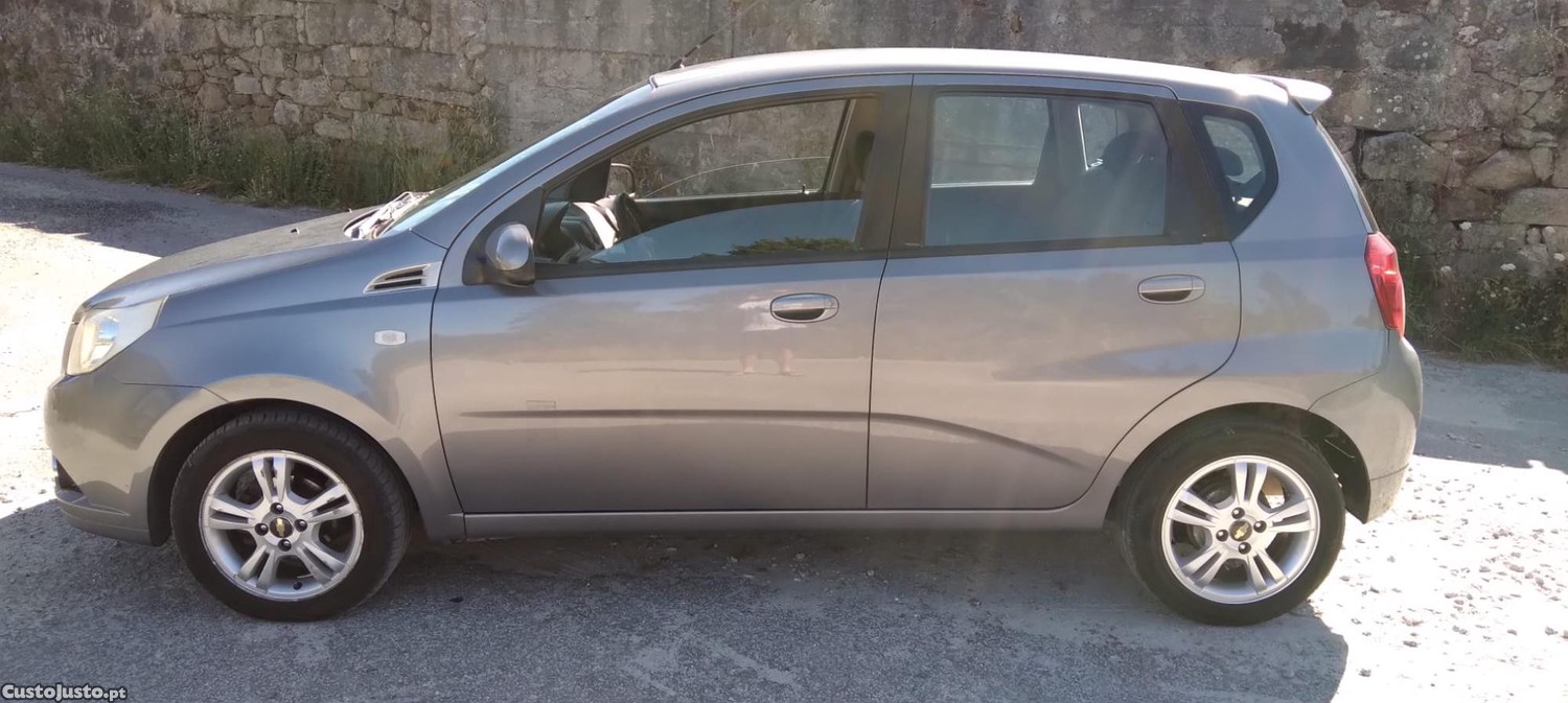 Chevrolet Aveo Aveo - 10 foto 3