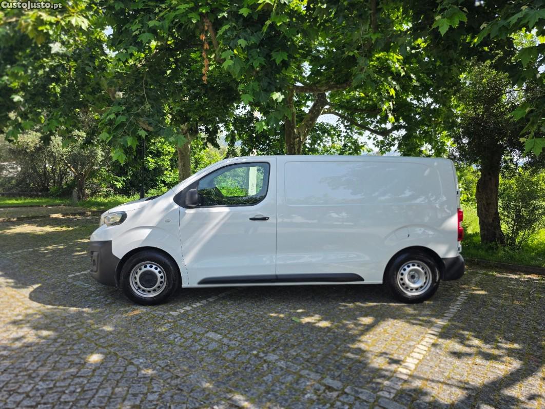 Peugeot Expert 1.6 BlueHDi L1H1 — fotografia 10