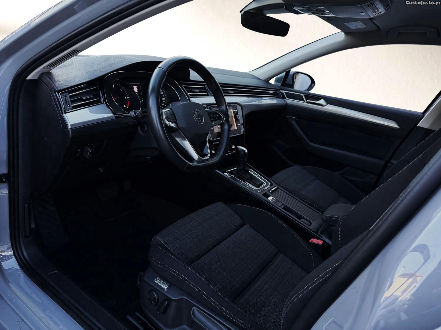 VW Passat 2.0 TDi Business DSG - 22 foto 3