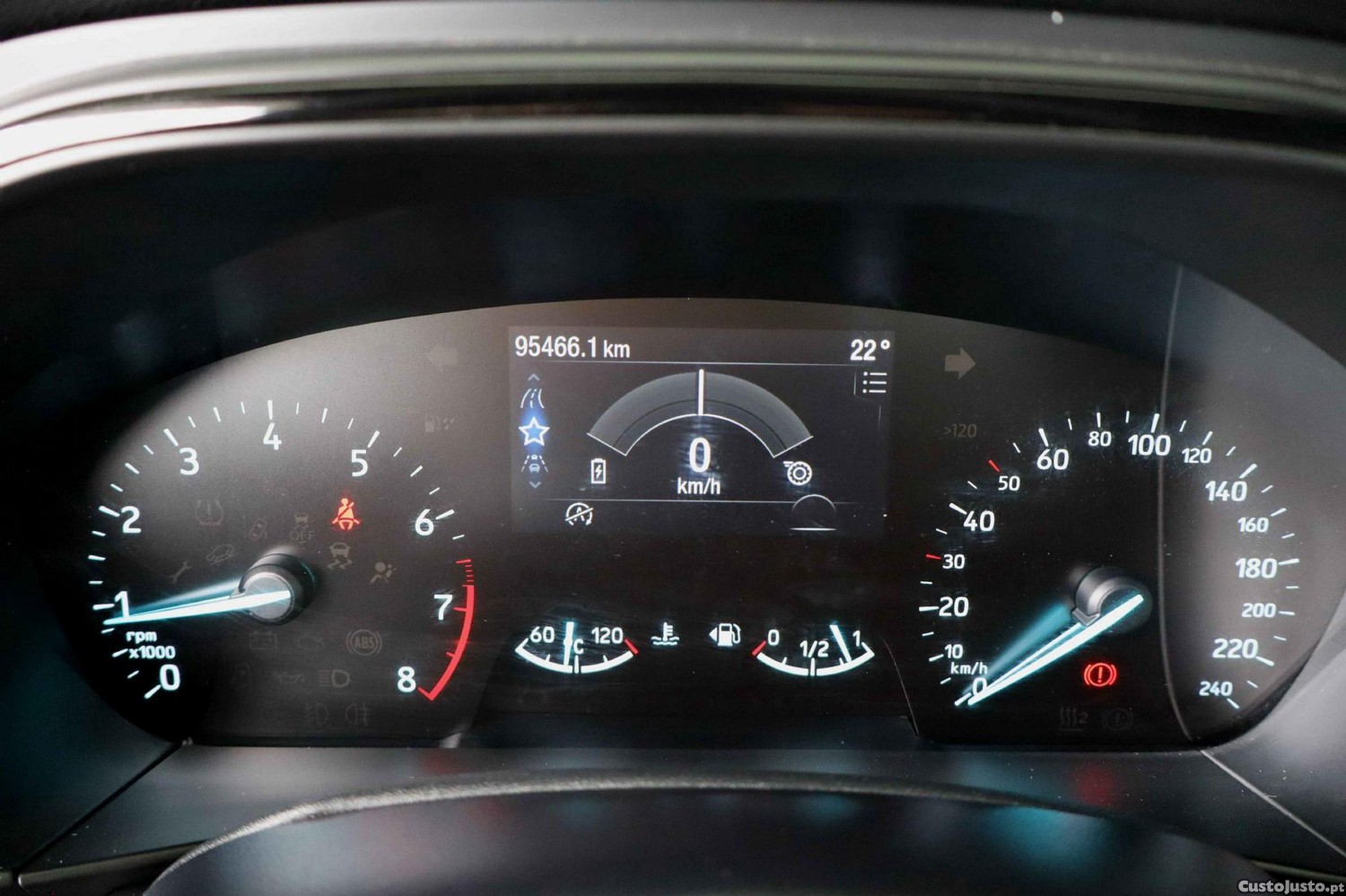 Ford Focus SW 1.0 EcoBoost MHEV ST-Line — fotografia 15