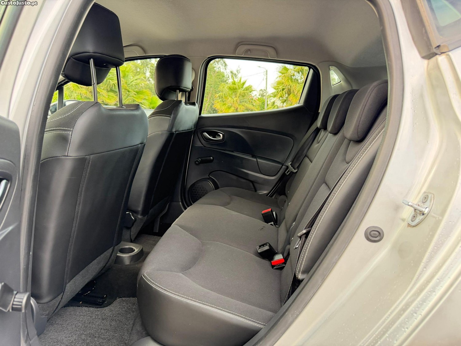 Renault Clio 1.5 dCi Dynamique S — fotografia 6