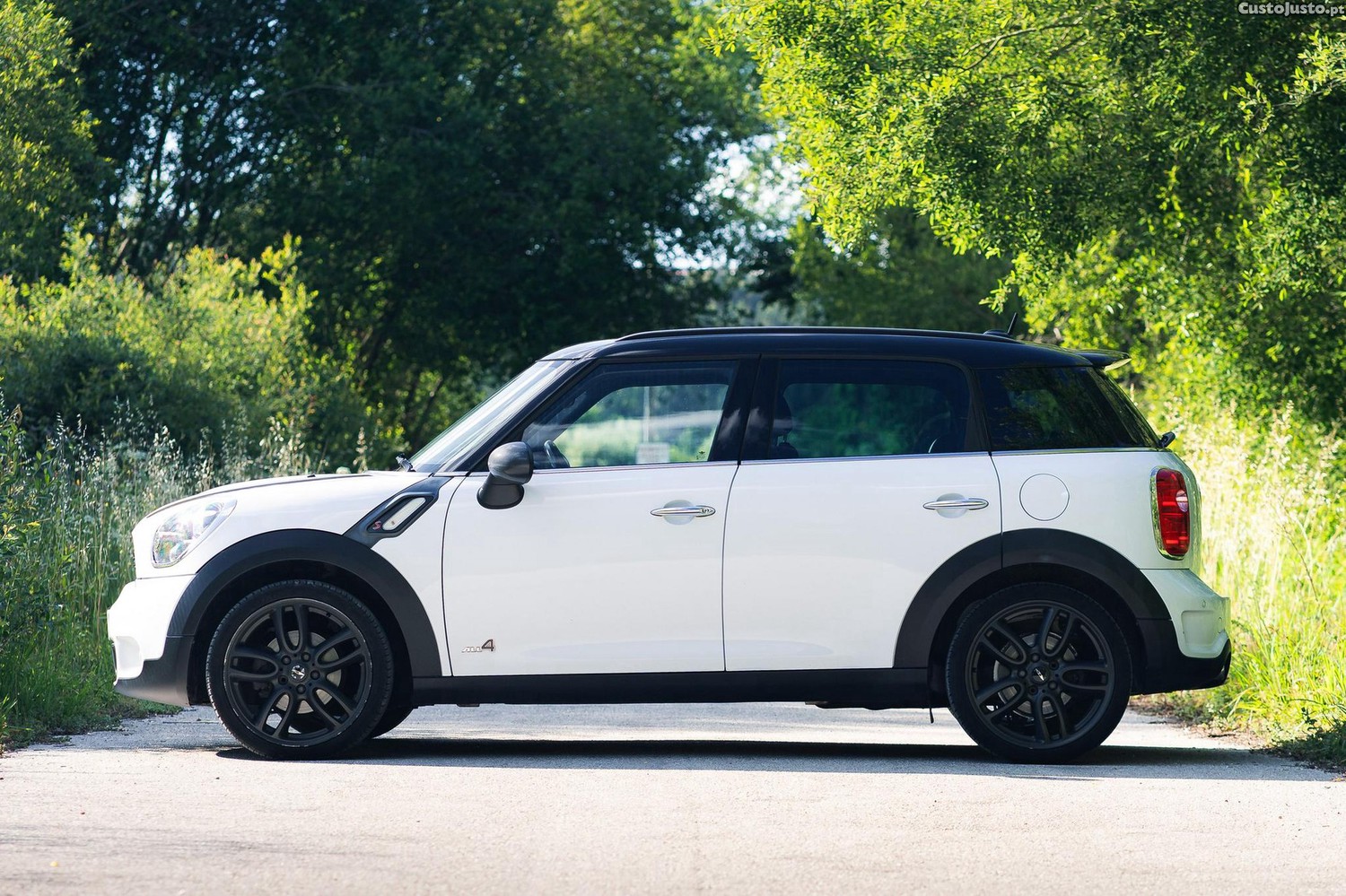 MINI Countryman Cooper SD ALL4 - 12 foto 5