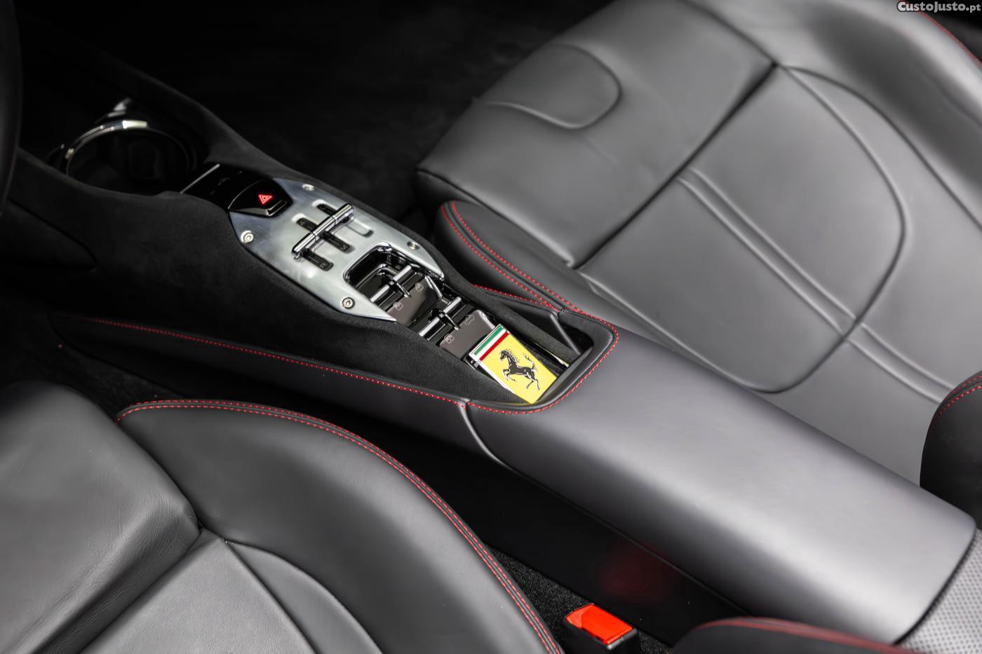 Ferrari SF90 Spider — fotografia 15