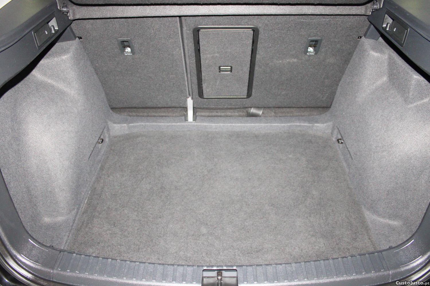 SEAT Ateca 1.5 TSI XPERIENCE DSG (AUTO) — fotografia 8