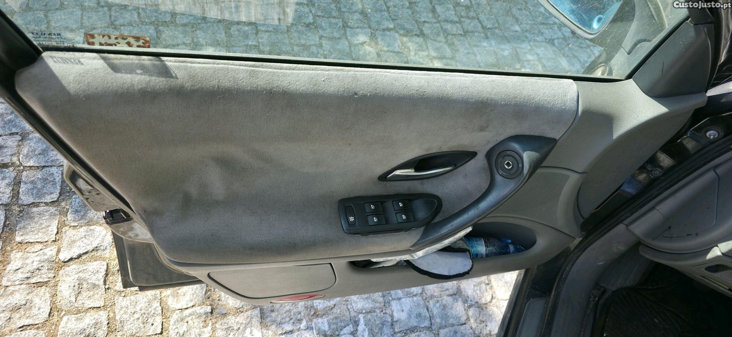 Renault Laguna prestige - 02 foto 4