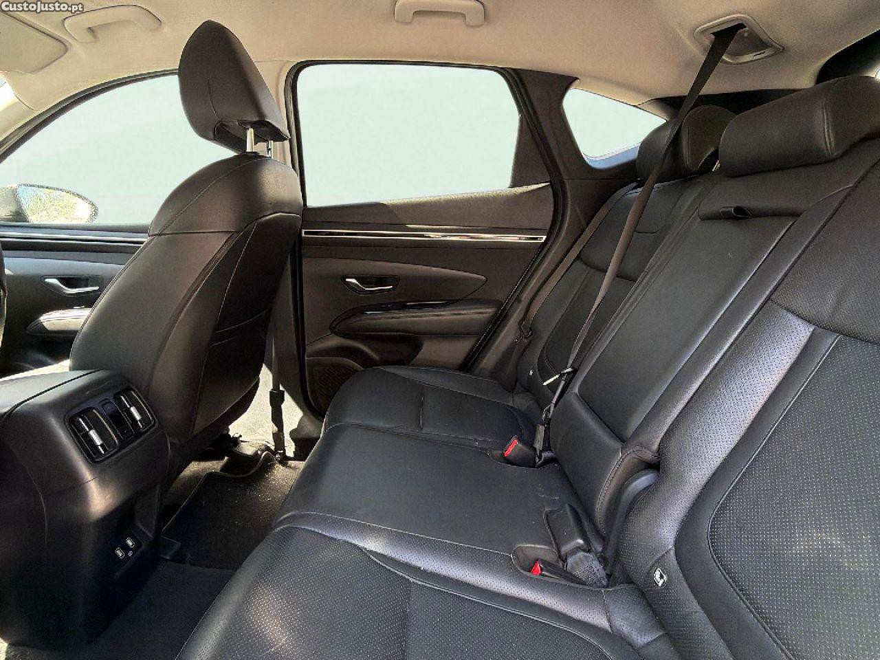 Hyundai Tucson 1.6 CRDi Vanguard — fotografia 5