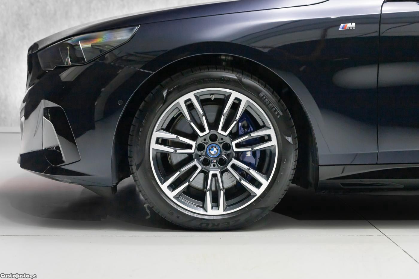 BMW  eDrive40 Pack Despor - 24 foto 5