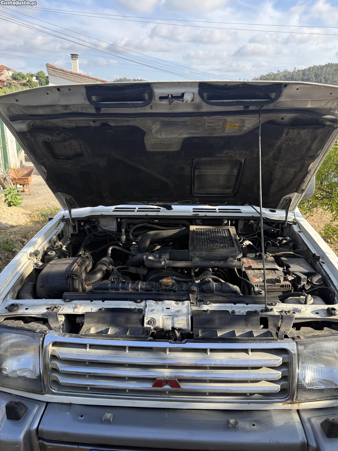 Mitsubishi Pajero 2.5 td — fotografia 2