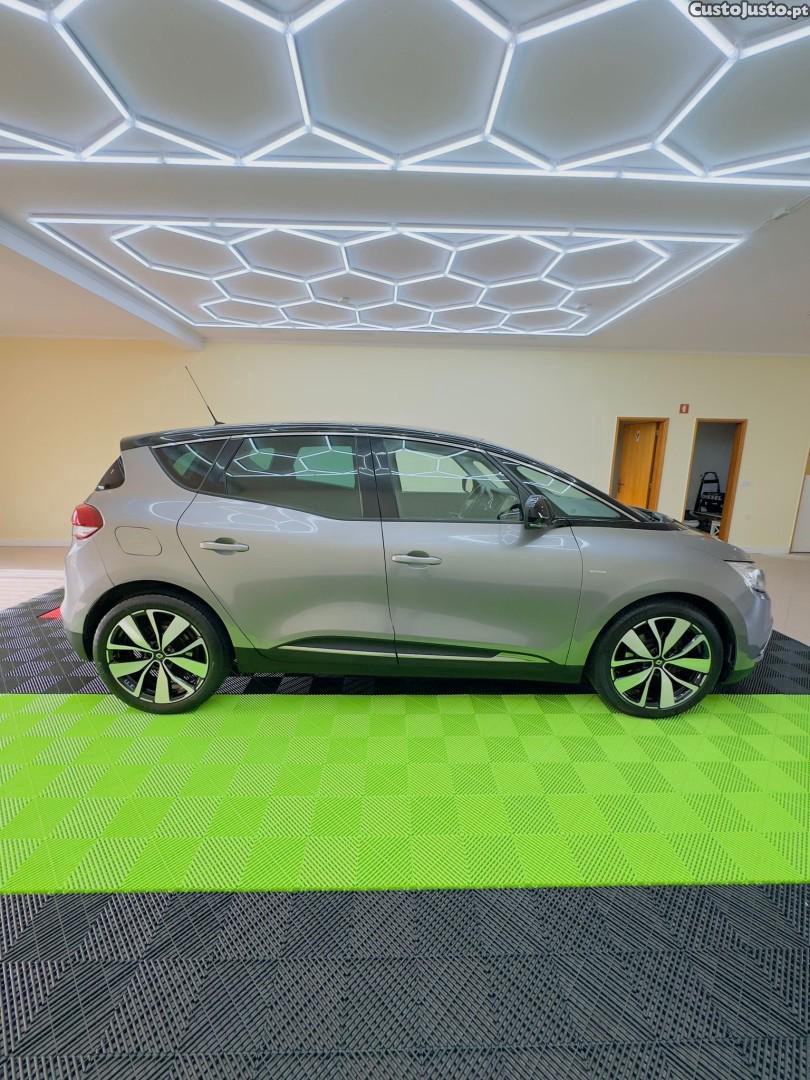 Renault Scénic dCi 130 FAP Start & Stop Dynamique — fotografia 16