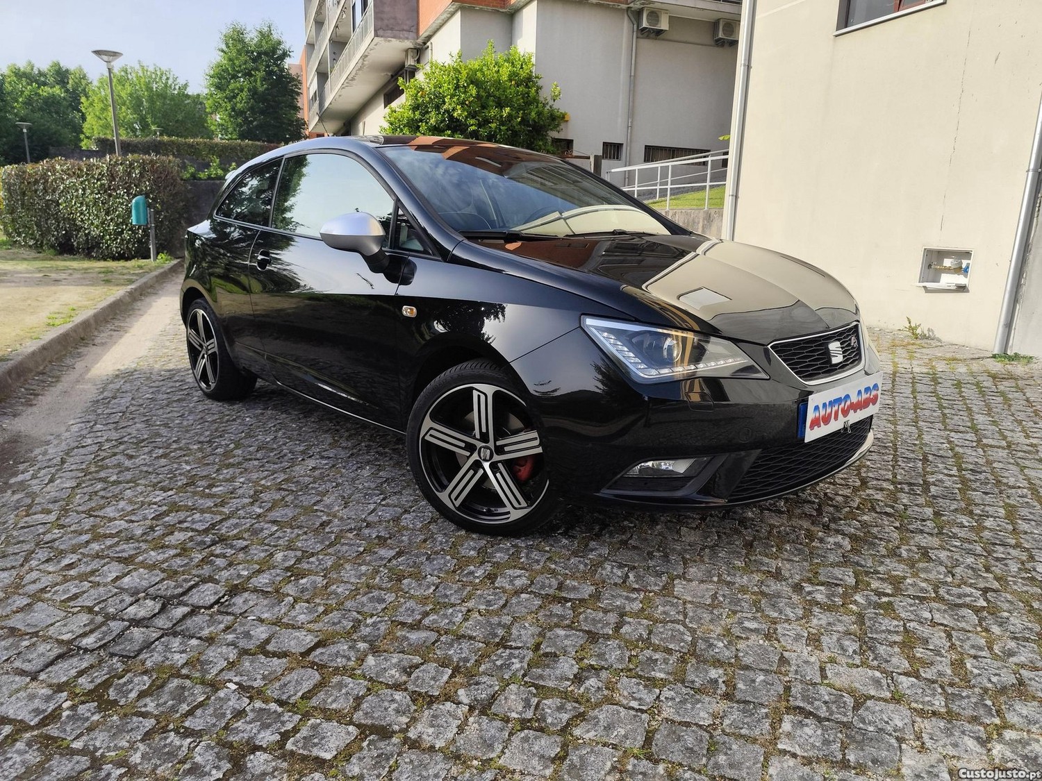 SEAT Ibiza 1.6 TDI FR — fotografia 7