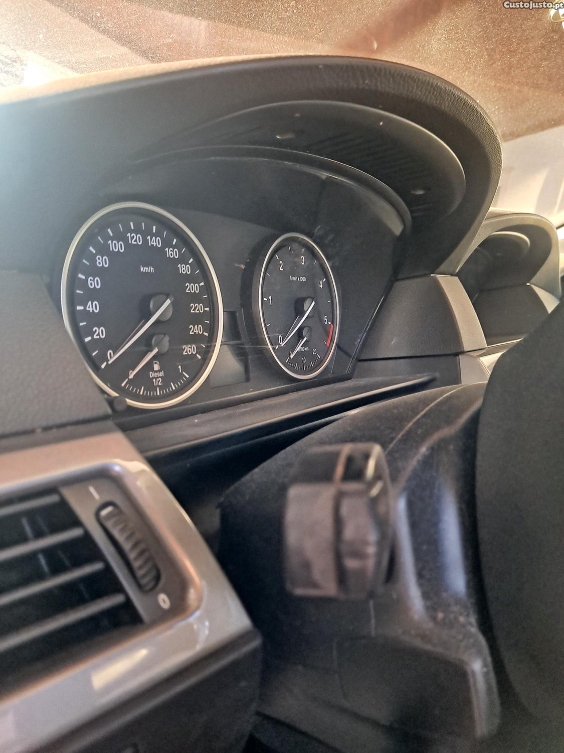 BMW 520 D — photo 4