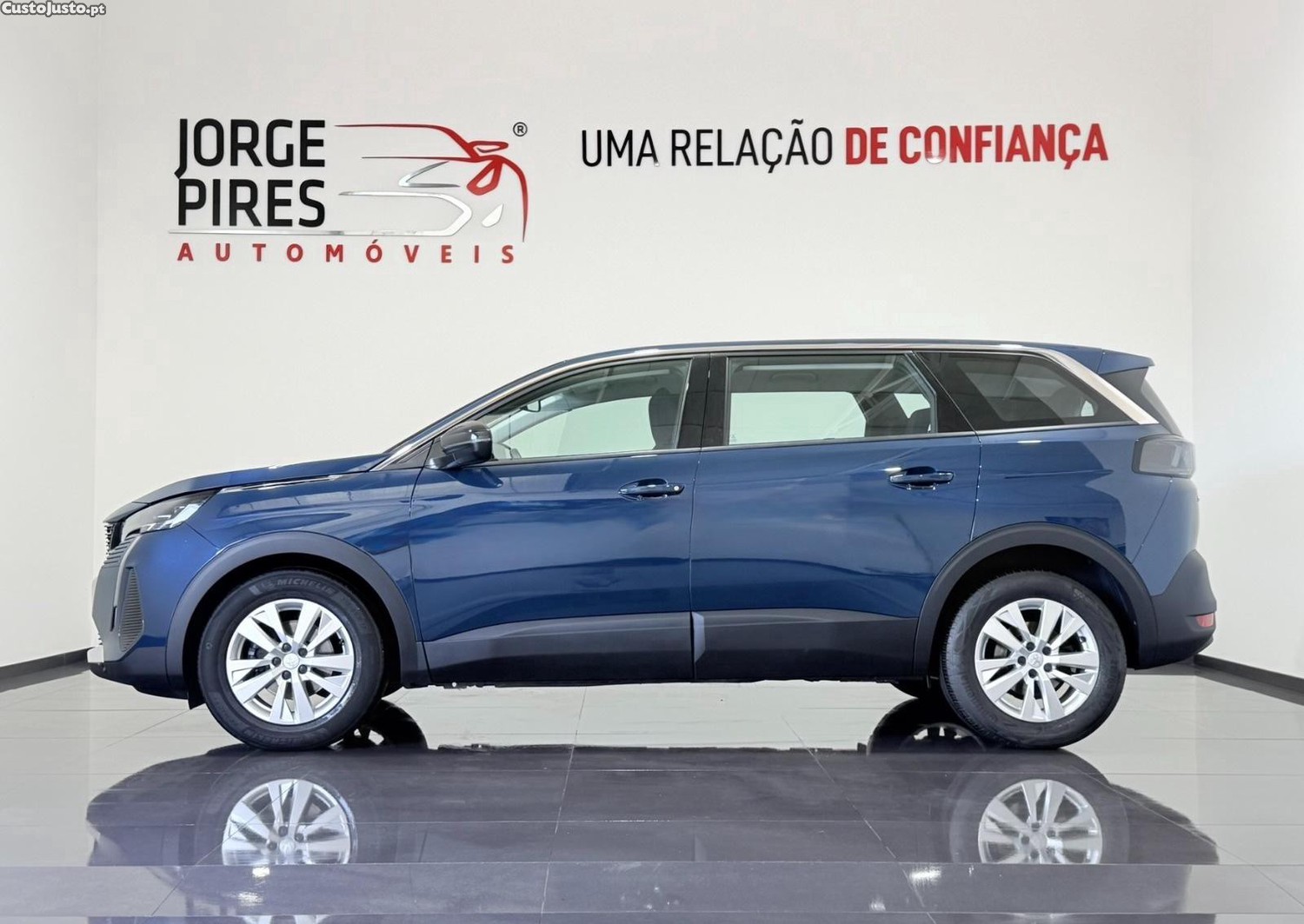 Peugeot 5008 1.5 BLUEHDI ACTIVE PACK EAT8 130 CV - NACIONAL - 7 LUGARES — fotografia 23