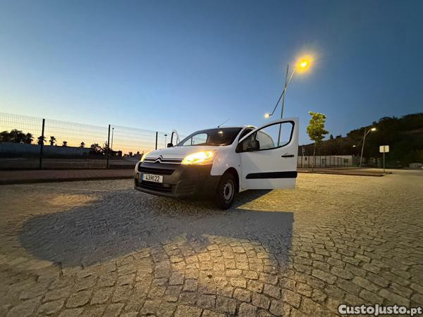 Citroën Berlingo Var7B9HF — fotografia 4