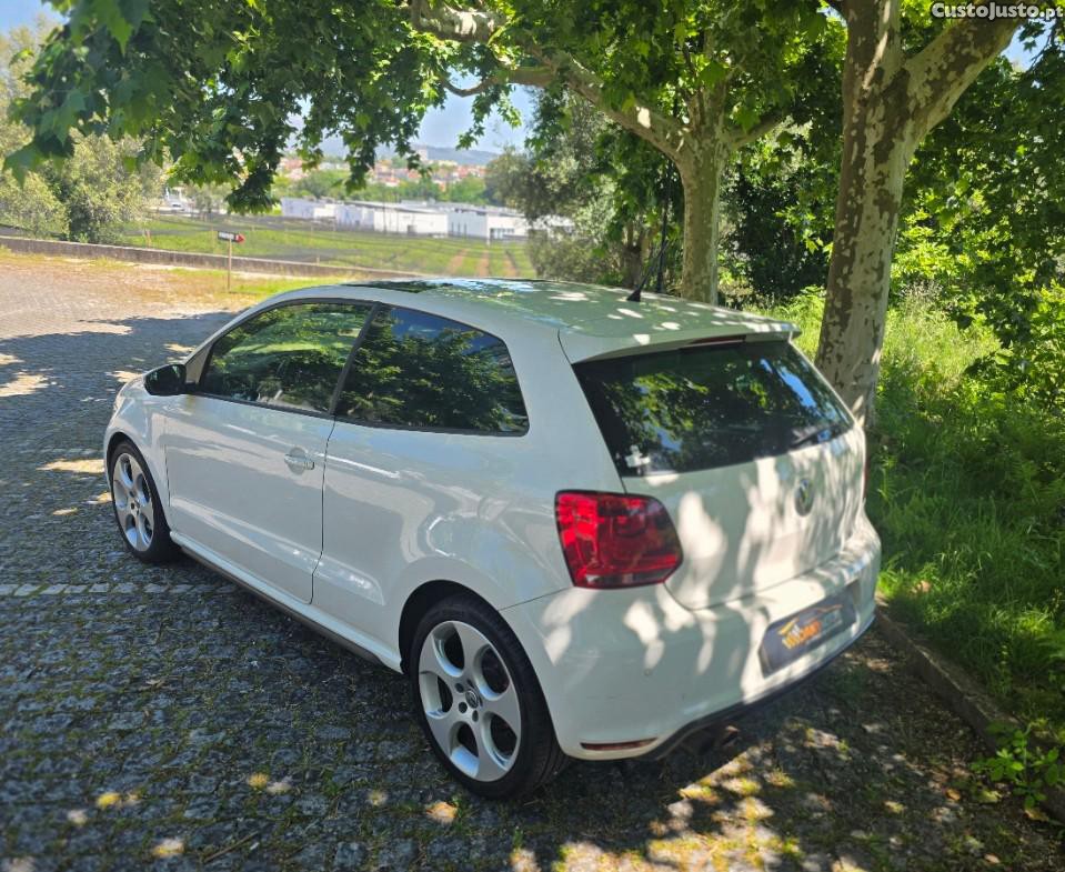 VW Polo 1.4 TSi GTi DSG - 11 — photo 5