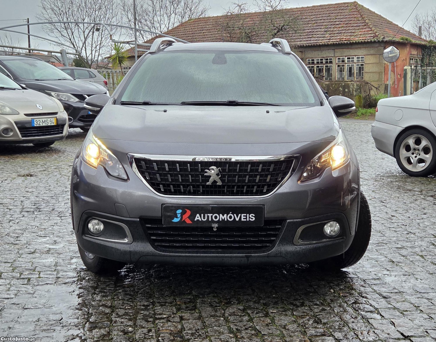 Peugeot 2008 1.2 PureTech Signature — fotografia 7
