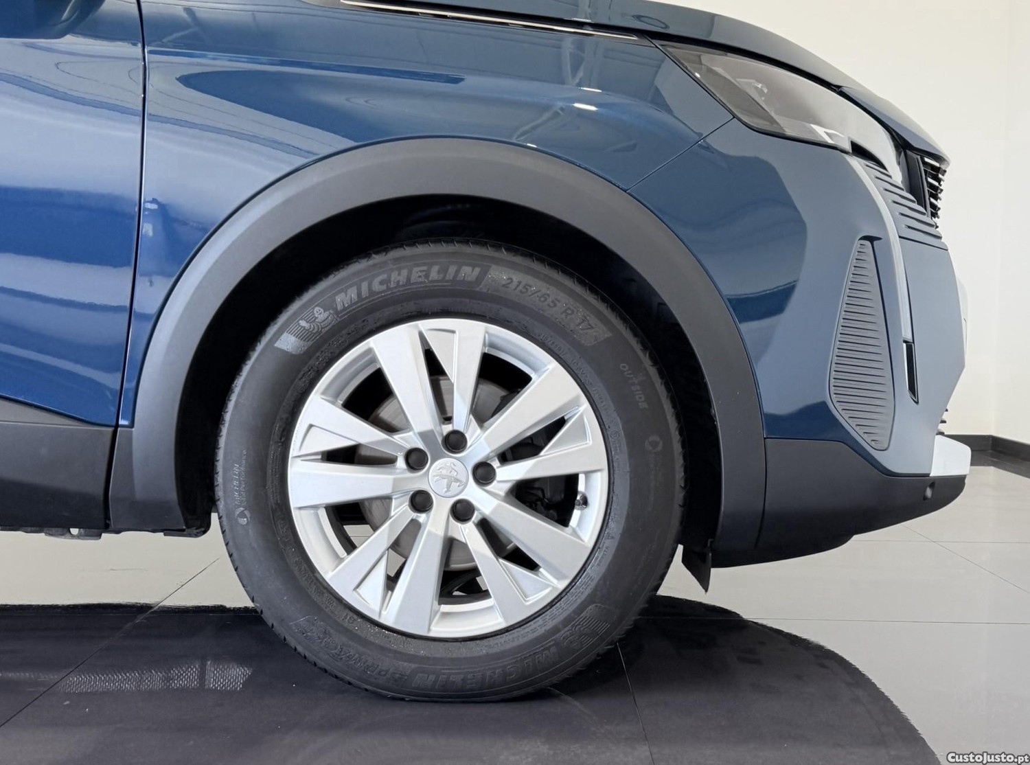 Peugeot 5008 1.5 BLUEHDI ACTIVE PACK EAT8 130 CV - NACIONAL - 7 LUGARES — fotografia 5