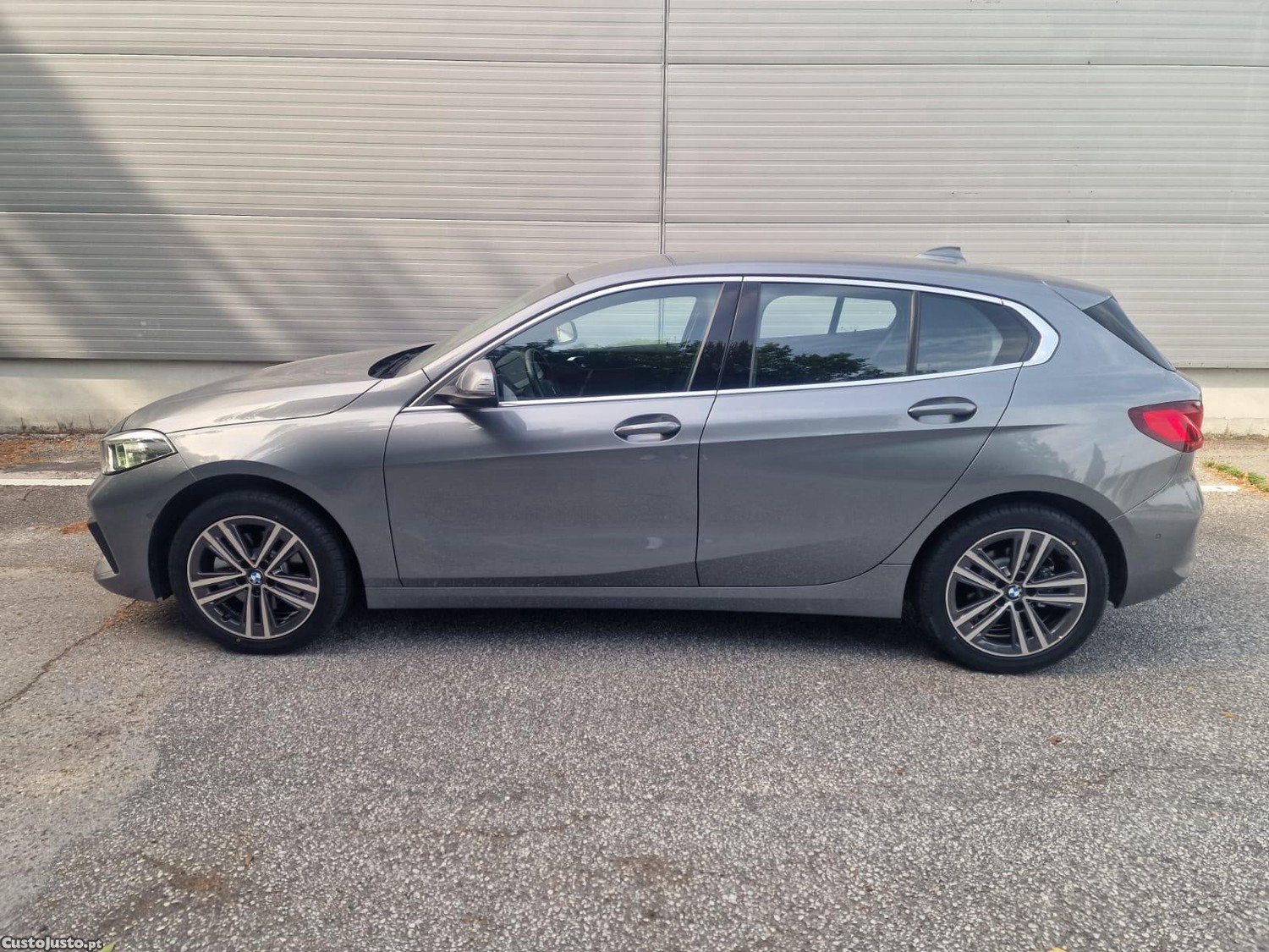 BMW 116 Corporate Edition Auto — fotografia 8