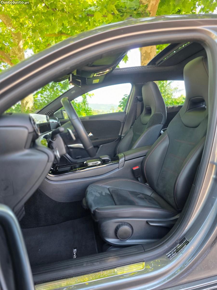 Mercedes-Benz A 180 d AMG Line Aut. — fotografia 3