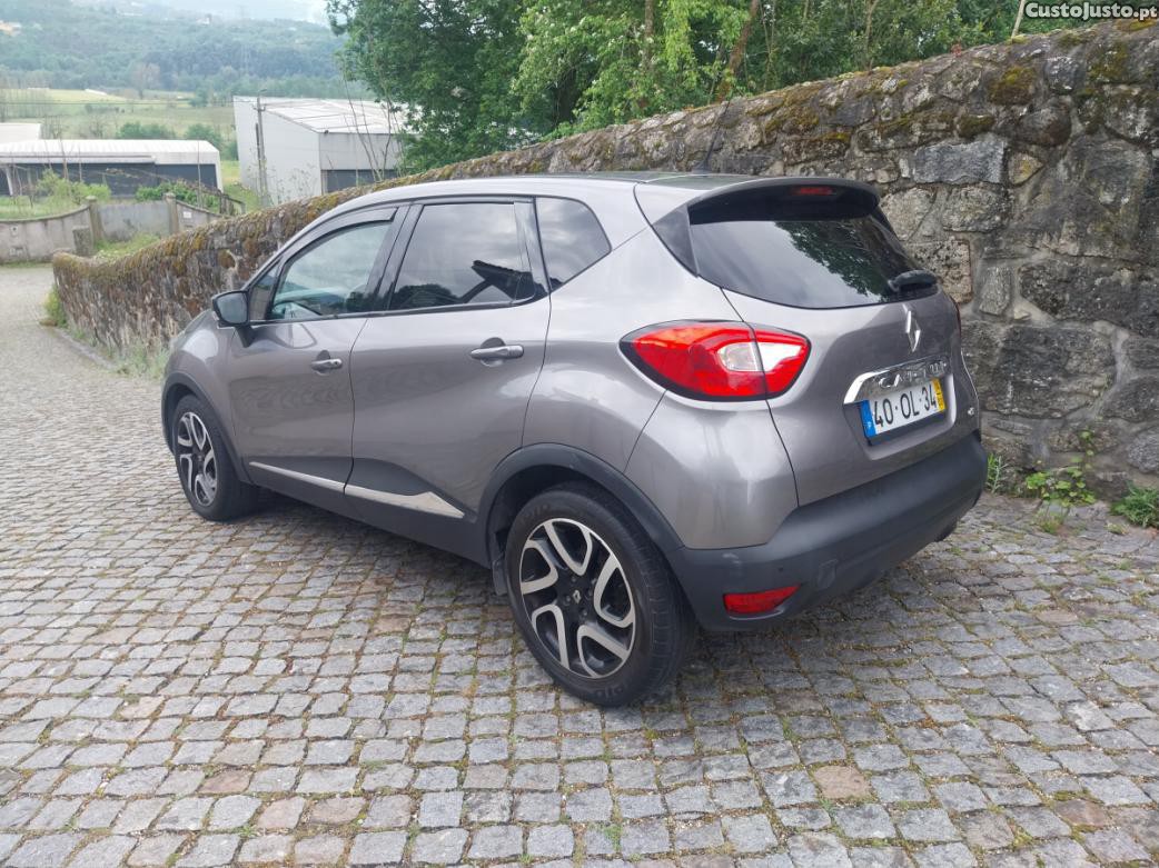 Renault Captur 1.5 dci 90cv diesel Exclusive - 14 — photo 5