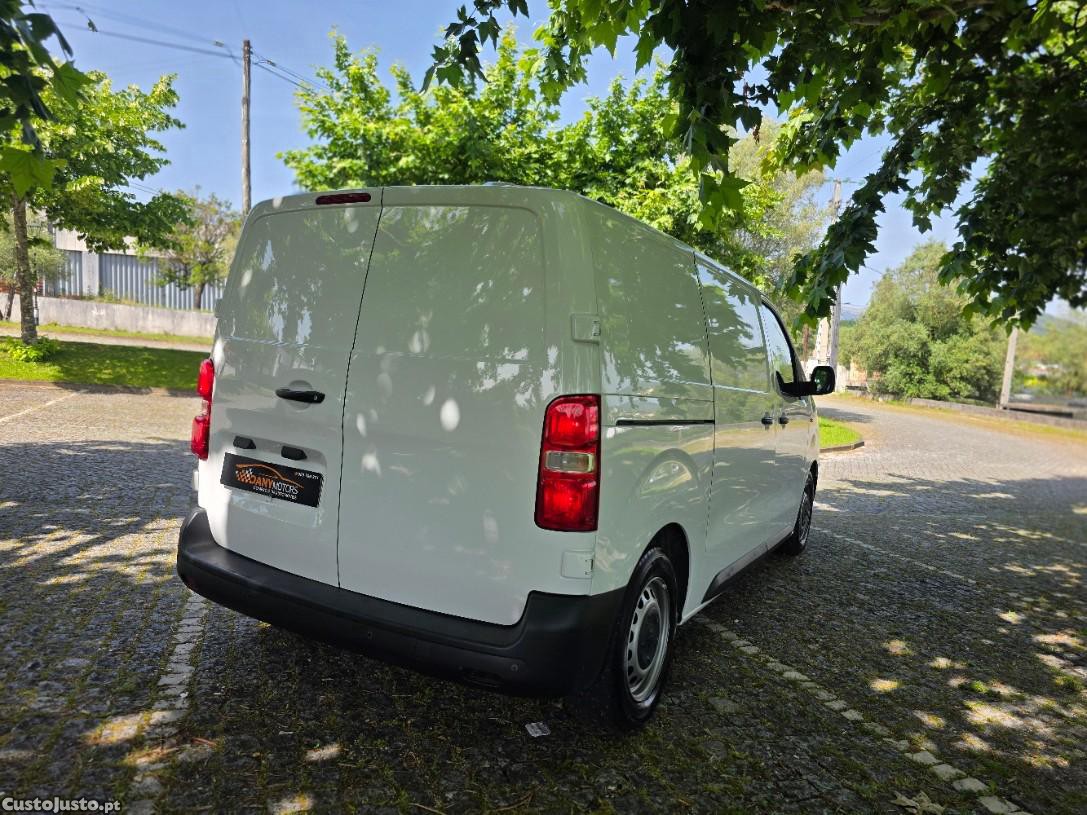 Peugeot Expert 1.6 BlueHDi L1H1 — fotografia 8