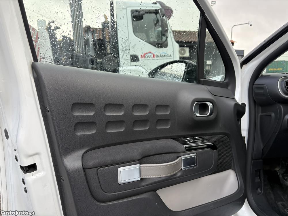 Citroën C3 1.5 BlueHDi Feel Bus — fotografia 6