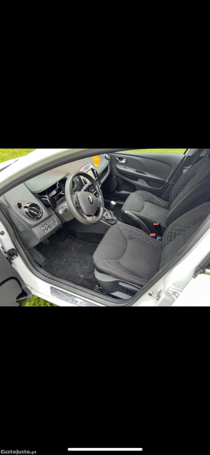 Renault Clio LIMITED EDITION 2019 — fotografia 12