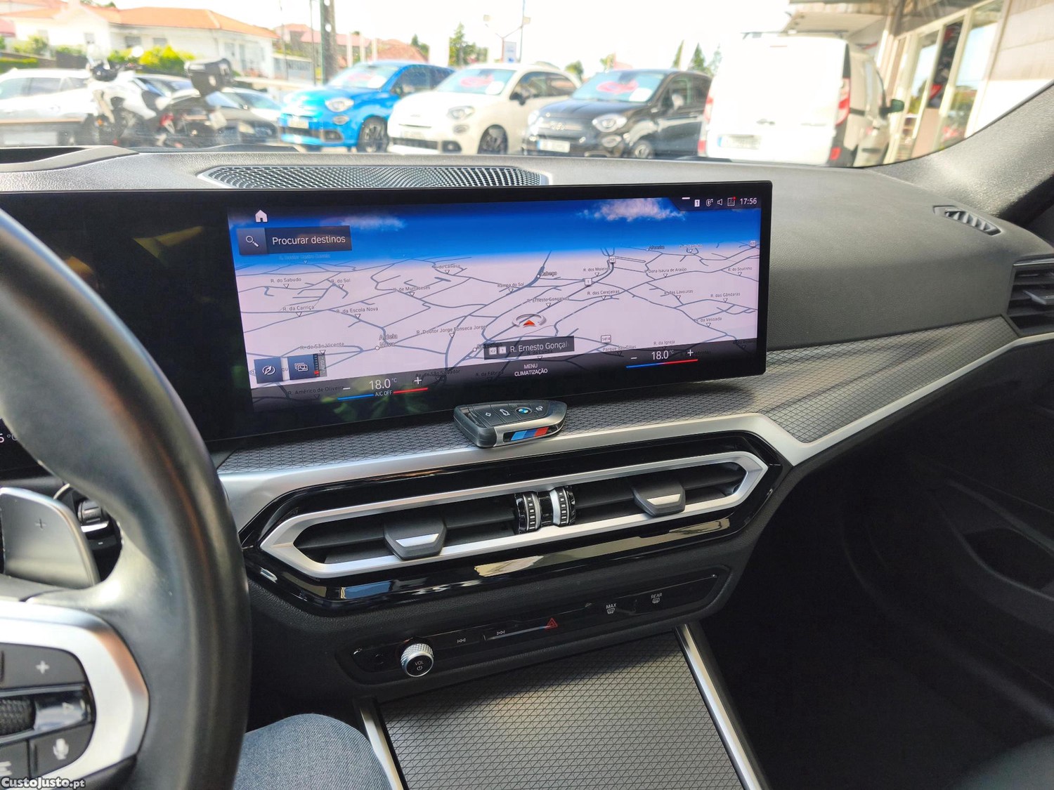 BMW 320 e Touring Pack M PHEV Nacional — fotografia 12