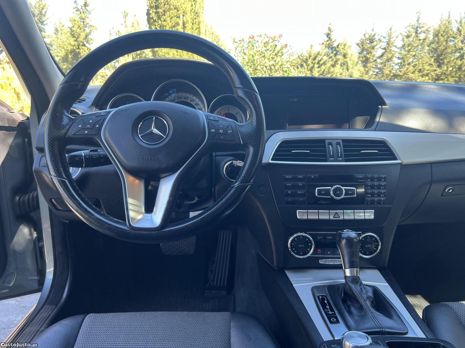 Mercedes-Benz C 250 CDi Avantgarde 7G Tronickms Reais — fotografia 7