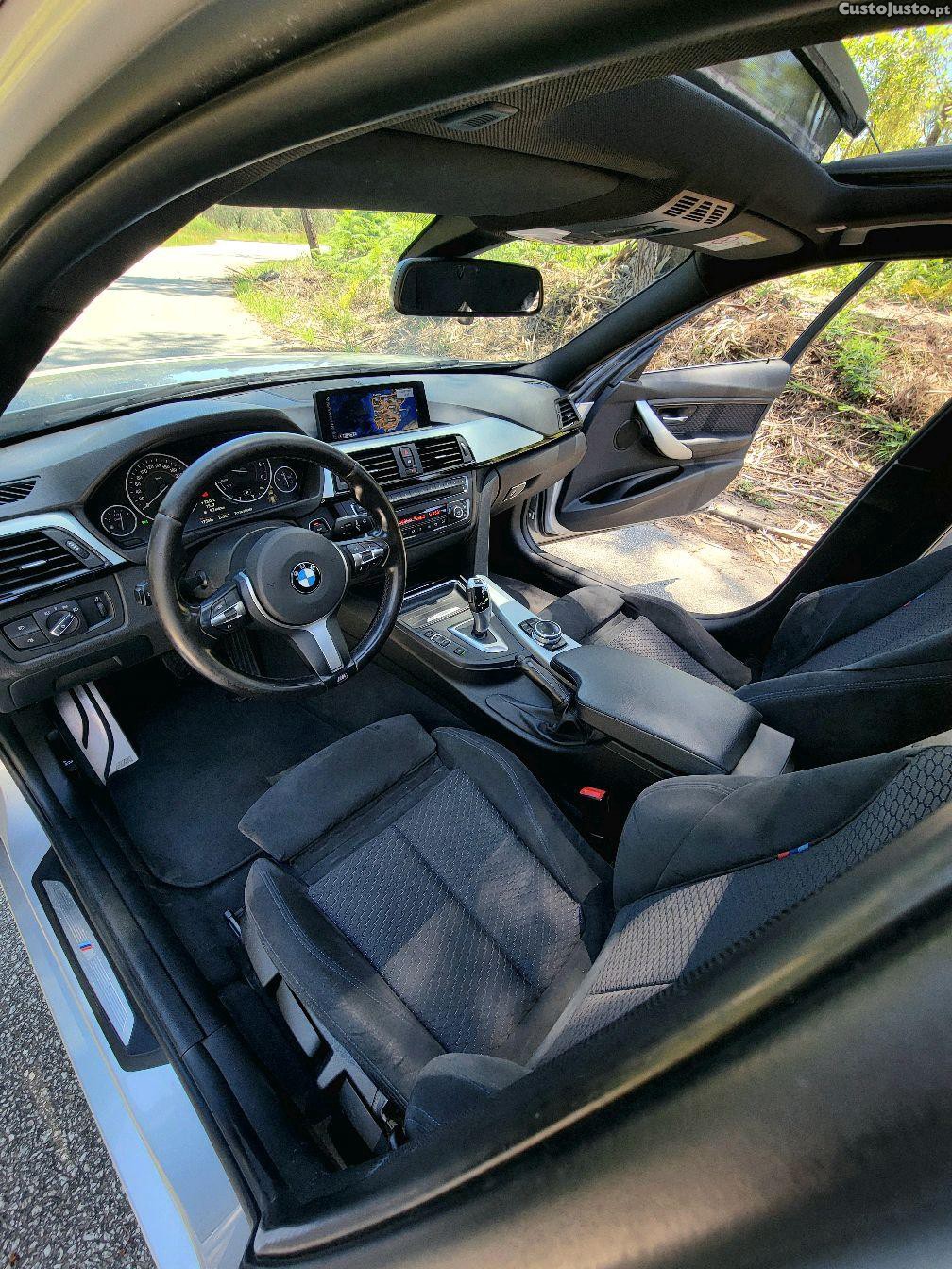 BMW 320 Pack M Tecto Panorâmico Alcântara — fotografia 4