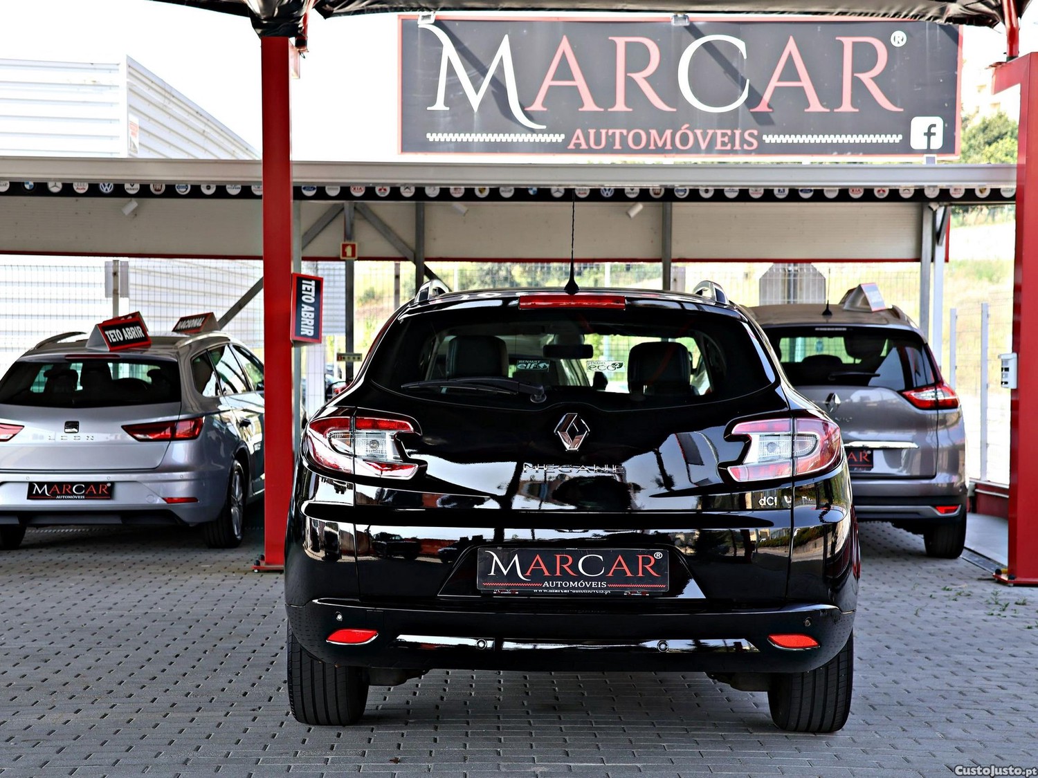 Renault Mégane Sport Tourer 1.5 dCi Confort SS — fotografia 15