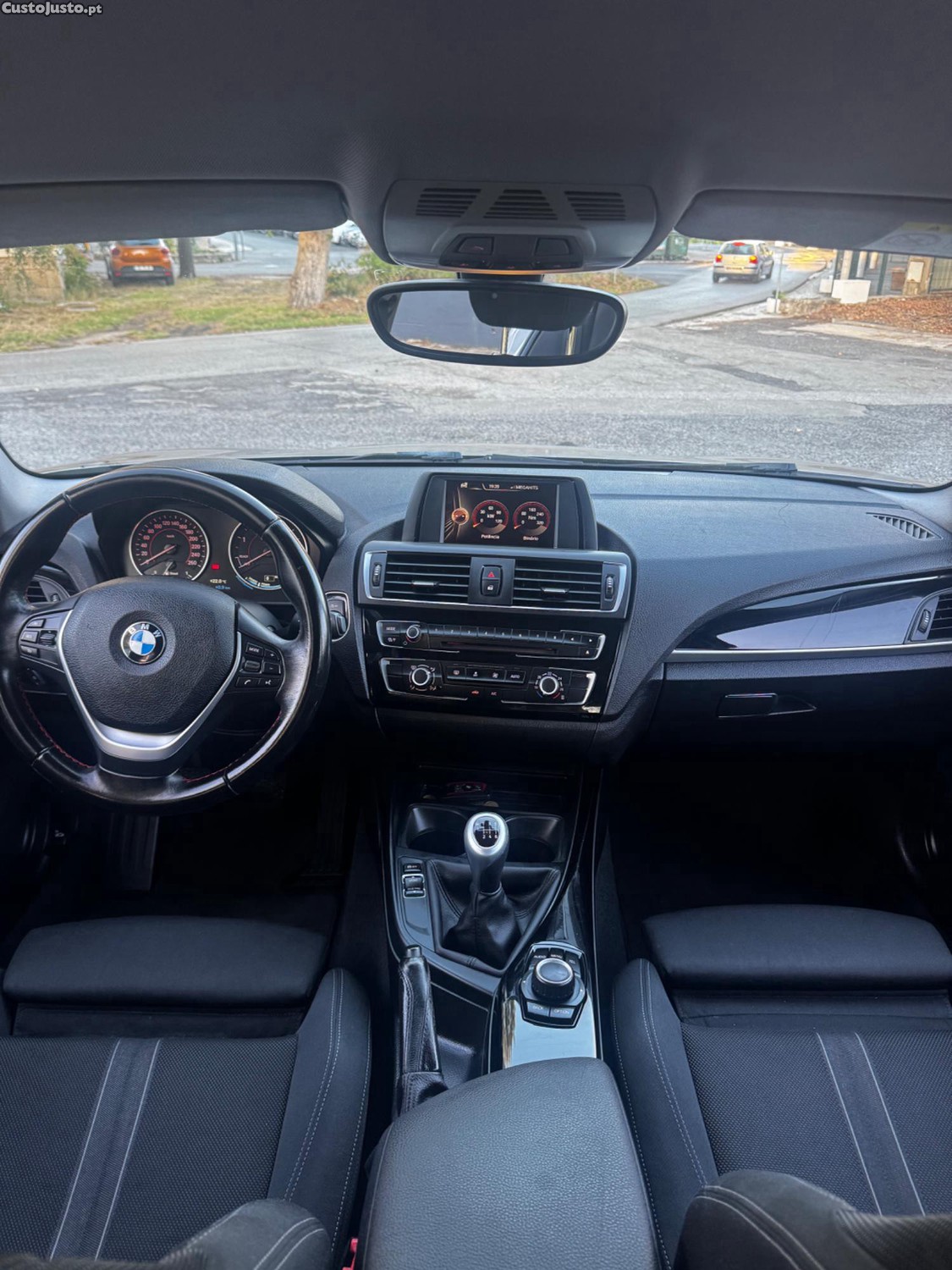 BMW 116 Sport line — fotografia 2