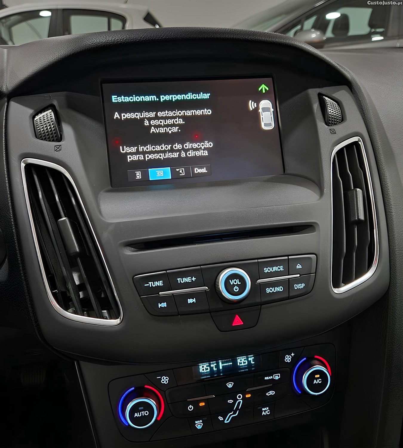 Ford Focus SW 1.5TDCi Titanium 120cv — fotografia 4