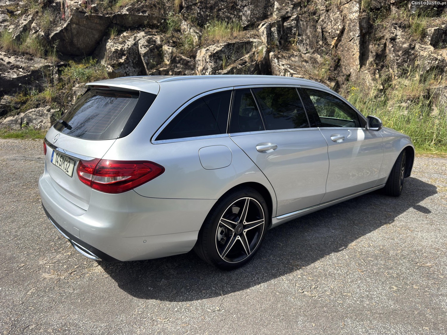 Mercedes-Benz C 220 170cv Manual — fotografia 2