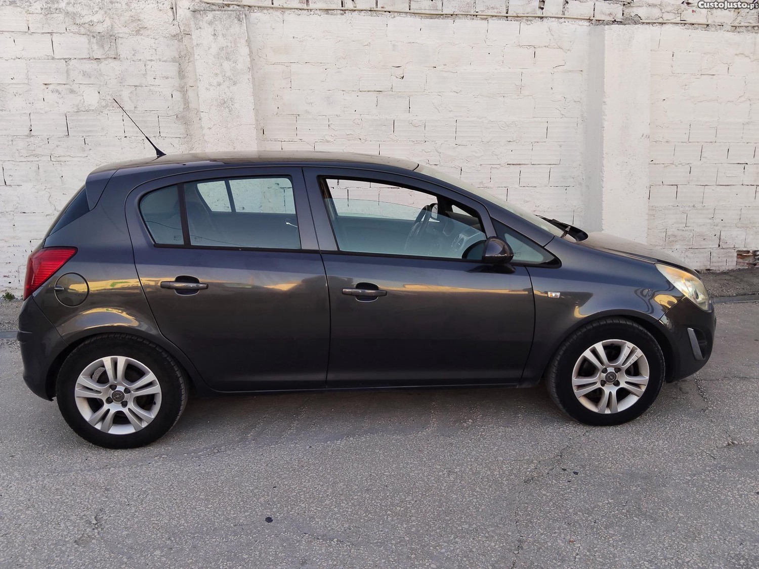 Opel Corsa 1.3 CDTI a/c — fotografia 5