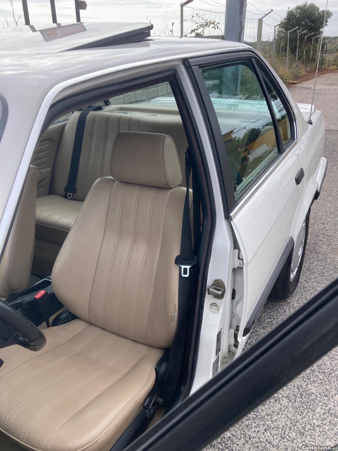 BMW 318 Is — photo 3