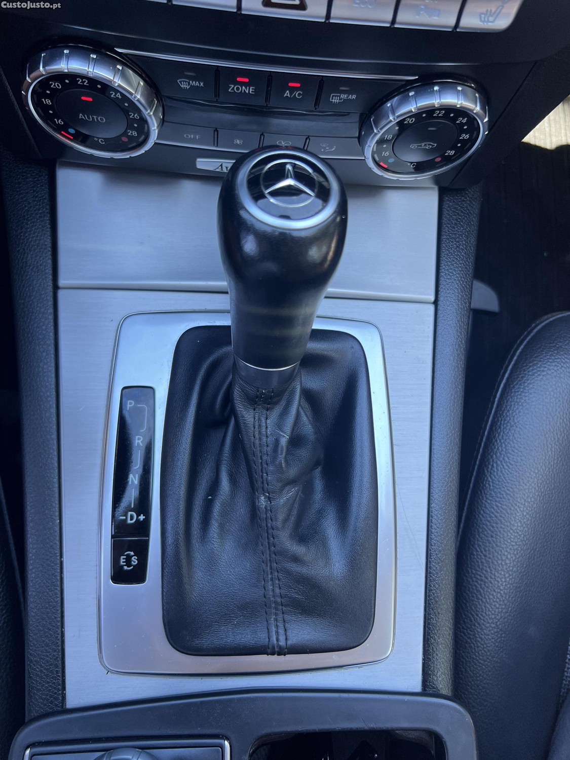 Mercedes-Benz C 250 CDi Avantgarde 7G Tronickms Reais — fotografia 3