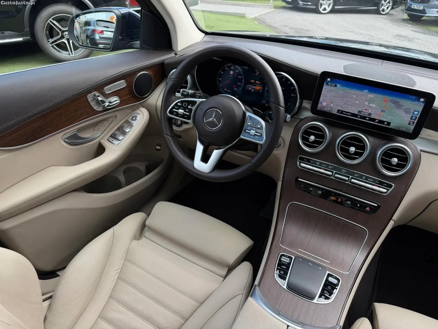 Mercedes-Benz GLC 300 de 4Matic — fotografia 4