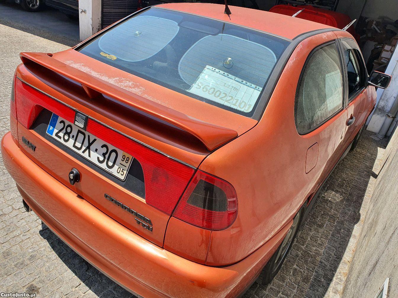 Seat Cordoba Coupe GT TDI - 98 foto 4