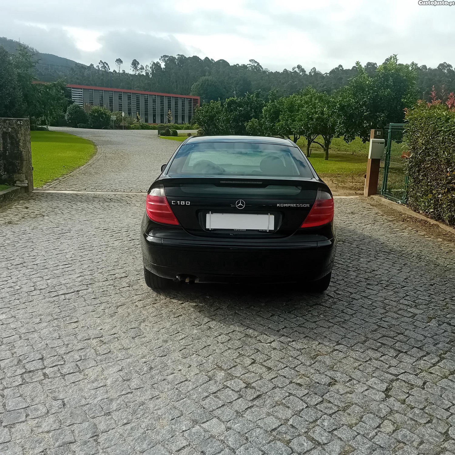 Mercedes-Benz C 180 Sport coupé gasolina Nacional — fotografia 5