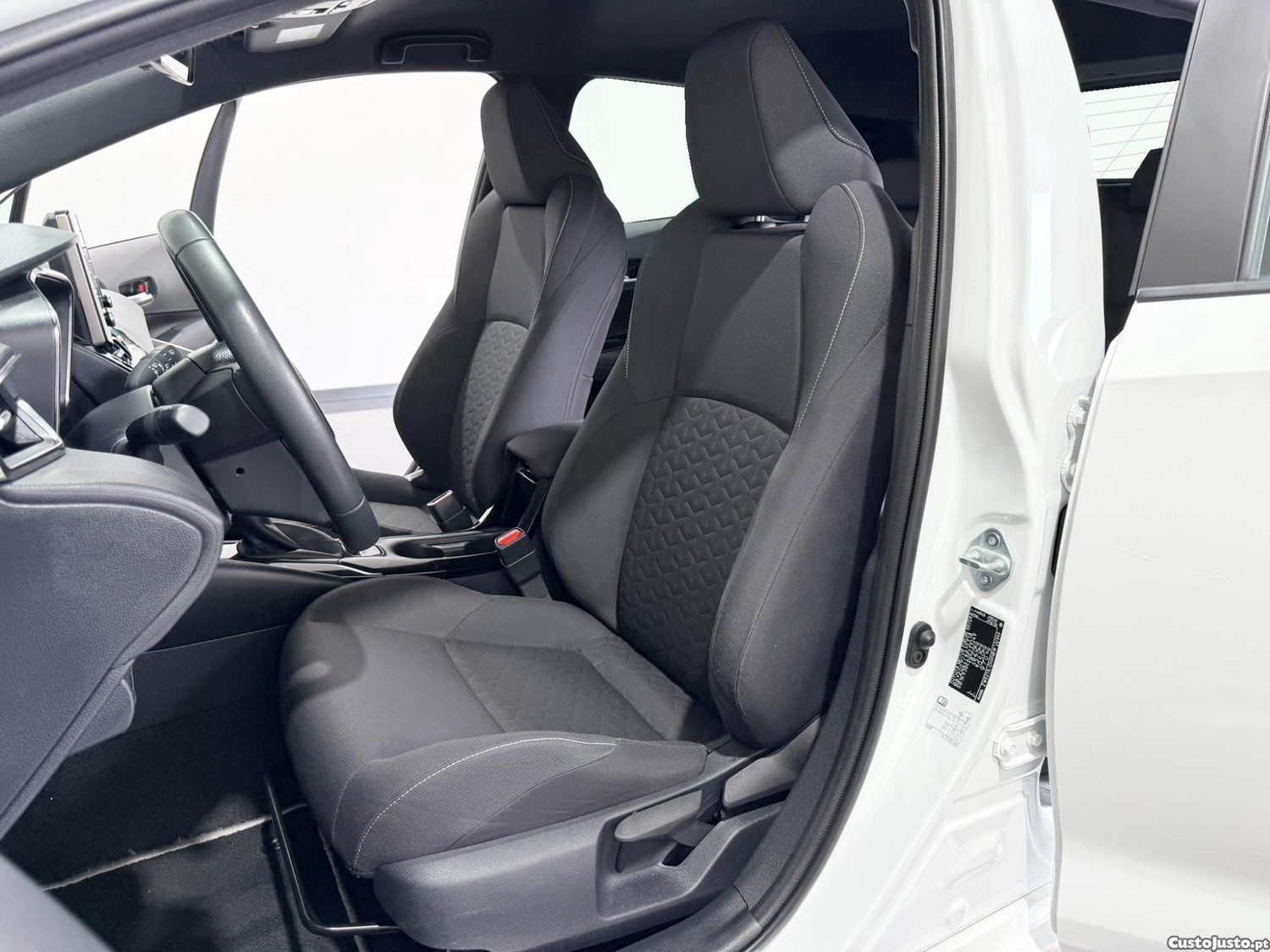 Toyota Corolla 1.8 HYBRID COMFORT AUTO 122 CV - NACIONAL - — fotografia 9