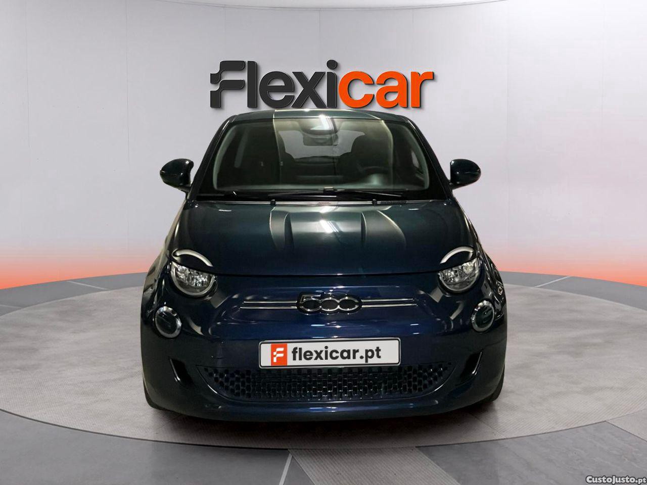 Fiat 500 e Icon Plus 42 KWh — fotografia 21