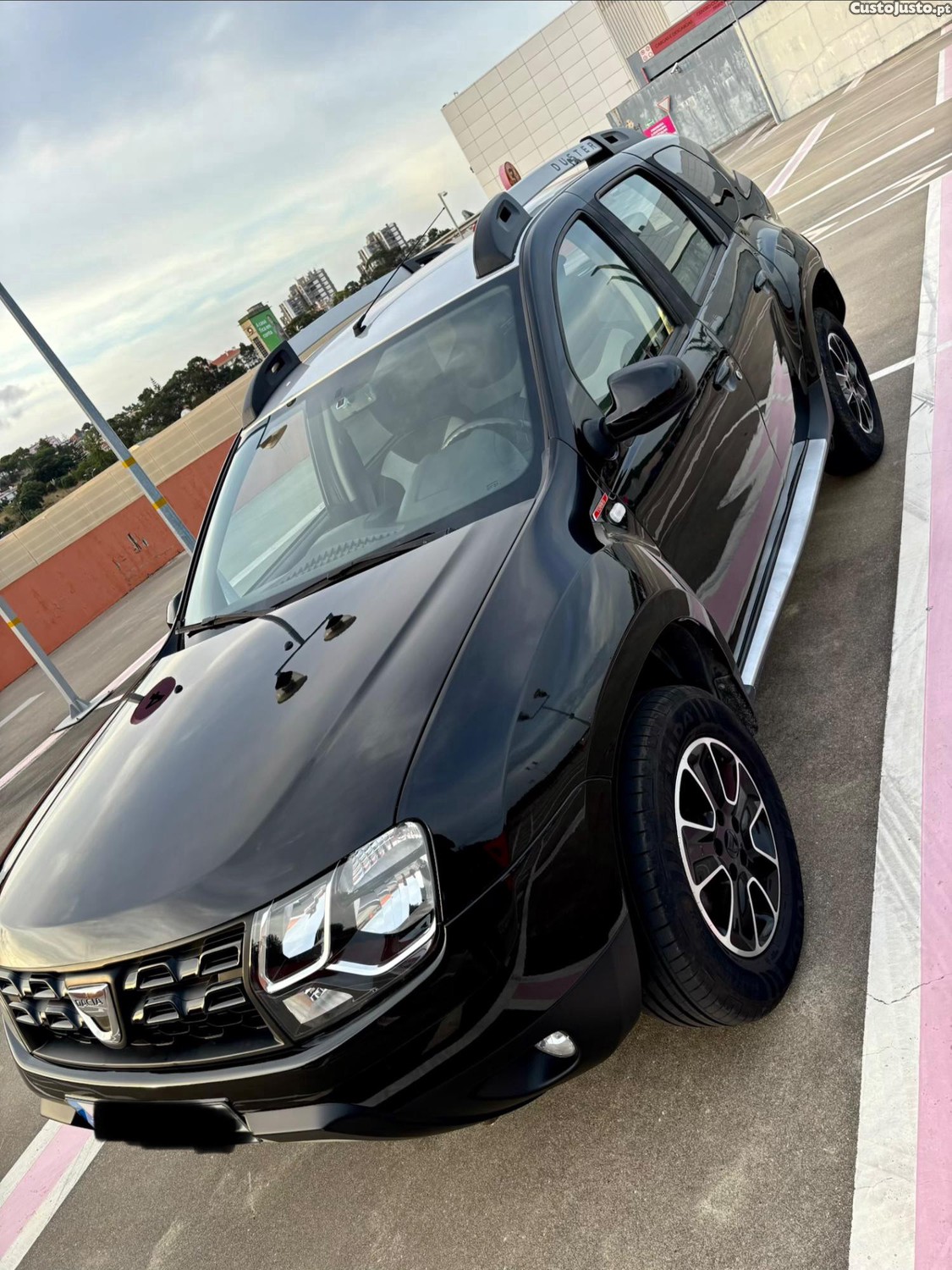 Dacia Duster Black Shadow — fotografia 7