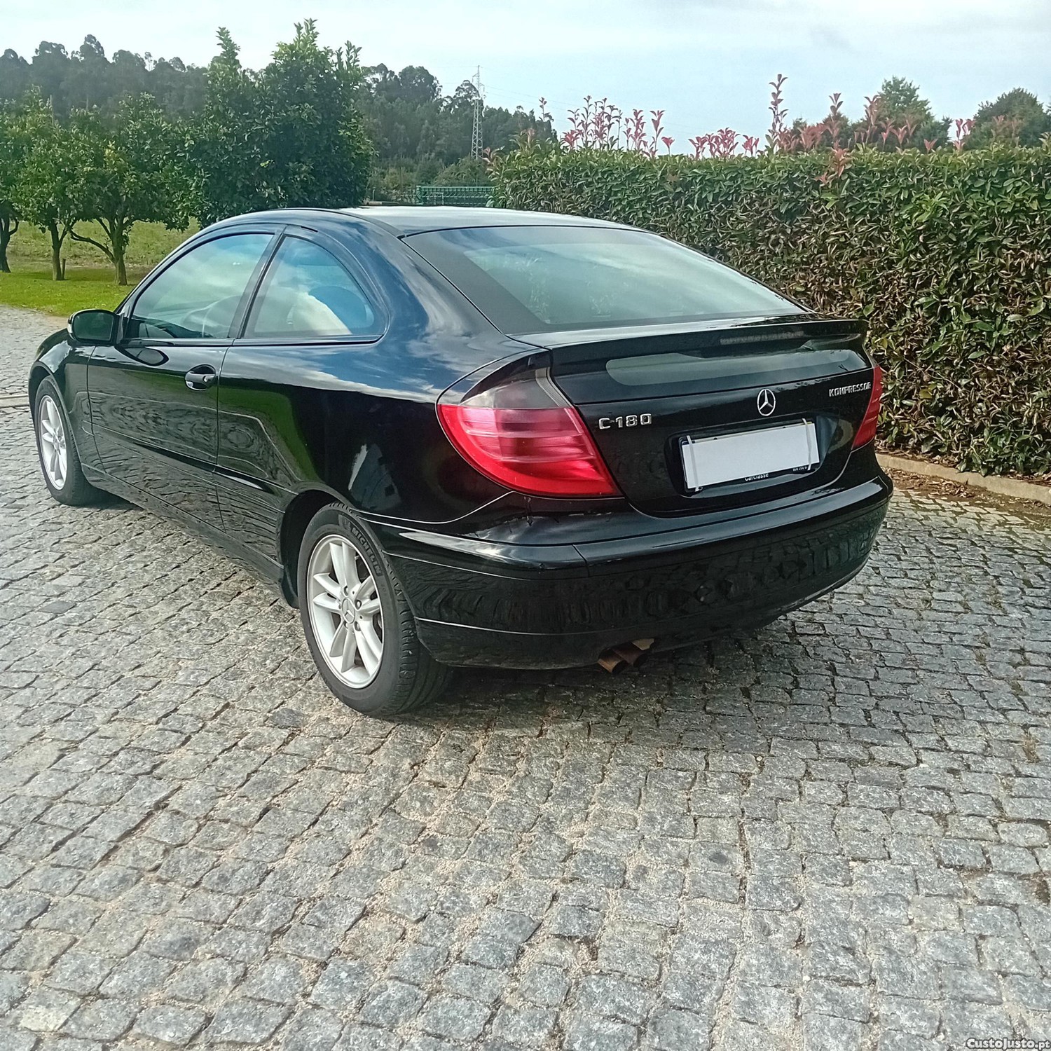 Mercedes-Benz C 180 Sport coupé gasolina Nacional — fotografia 4