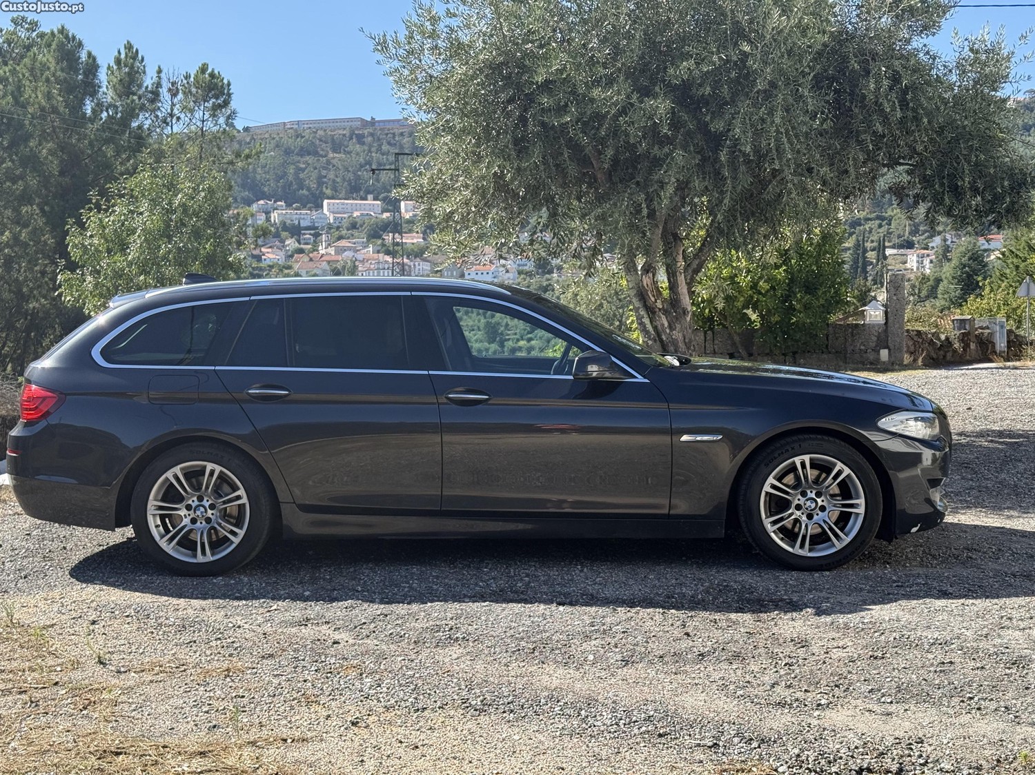 BMW 520 Turim — fotografia 11