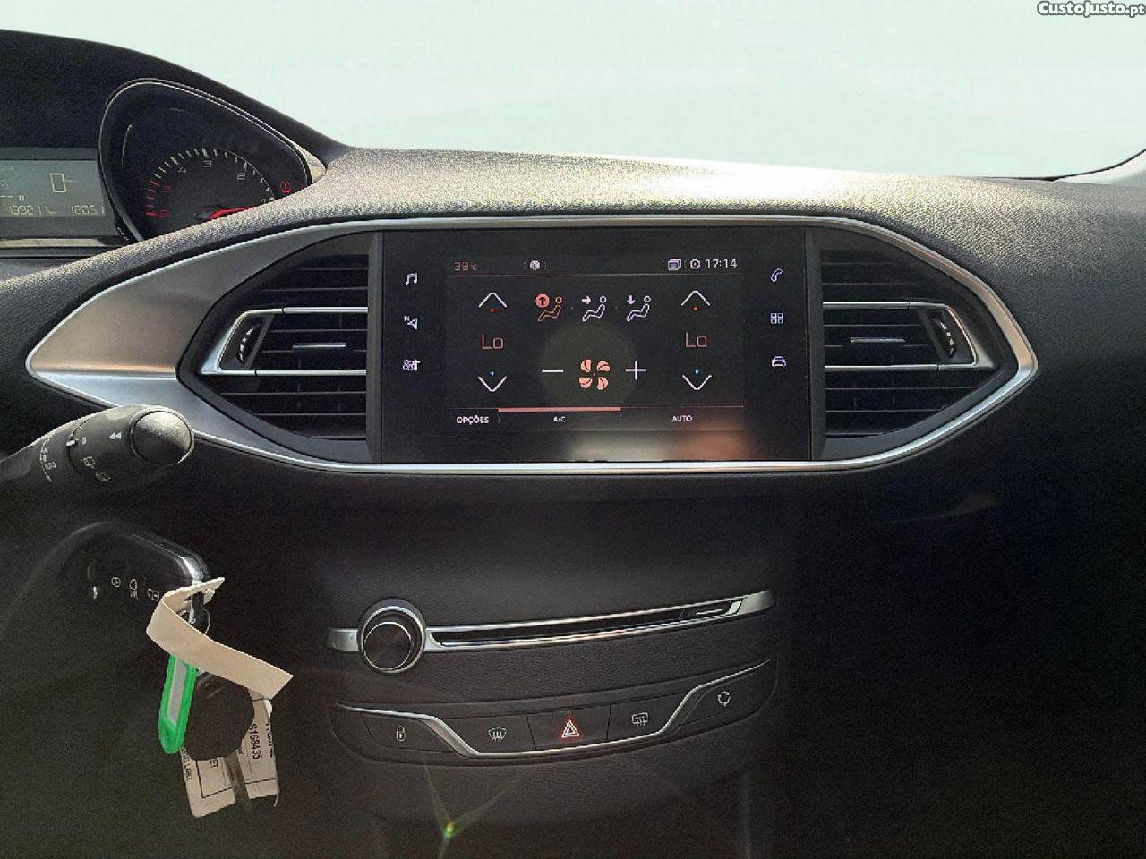 Peugeot 308 SW 1.5 BlueHDi Style — fotografia 7
