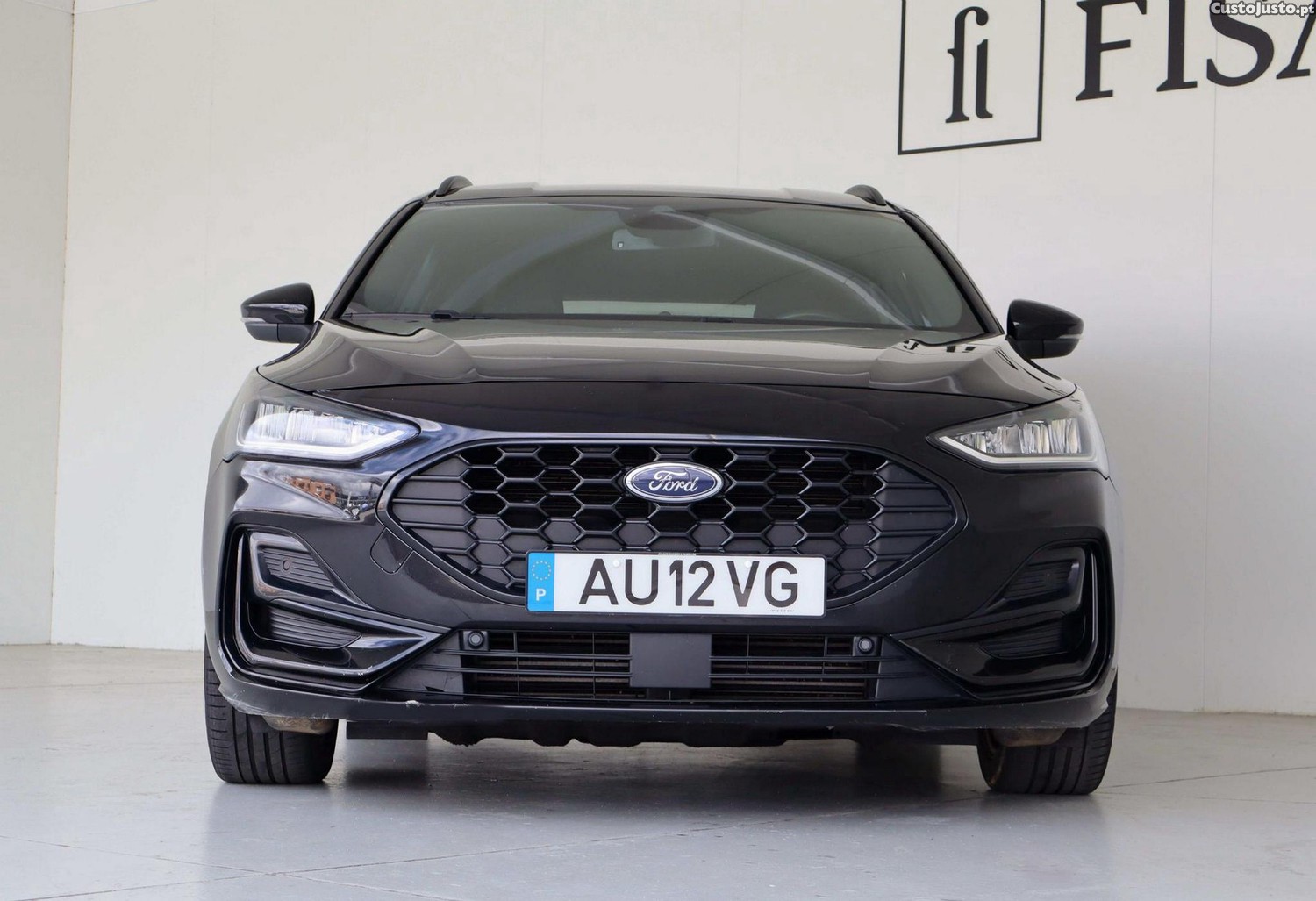 Ford Focus SW 1.0 EcoBoost MHEV ST-Line — fotografia 29