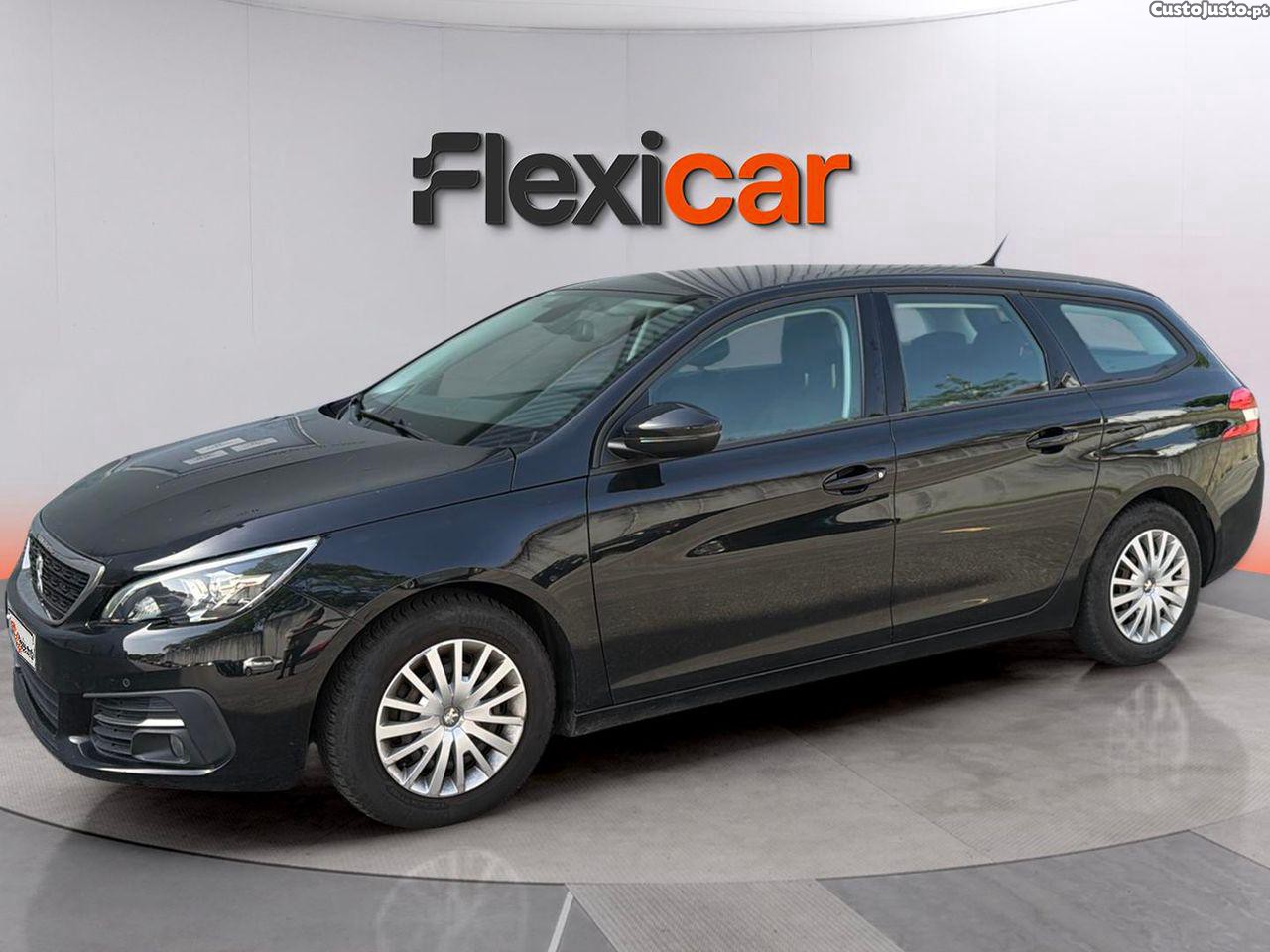 Peugeot 308 SW 1.5 BlueHDi Style — fotografia 17