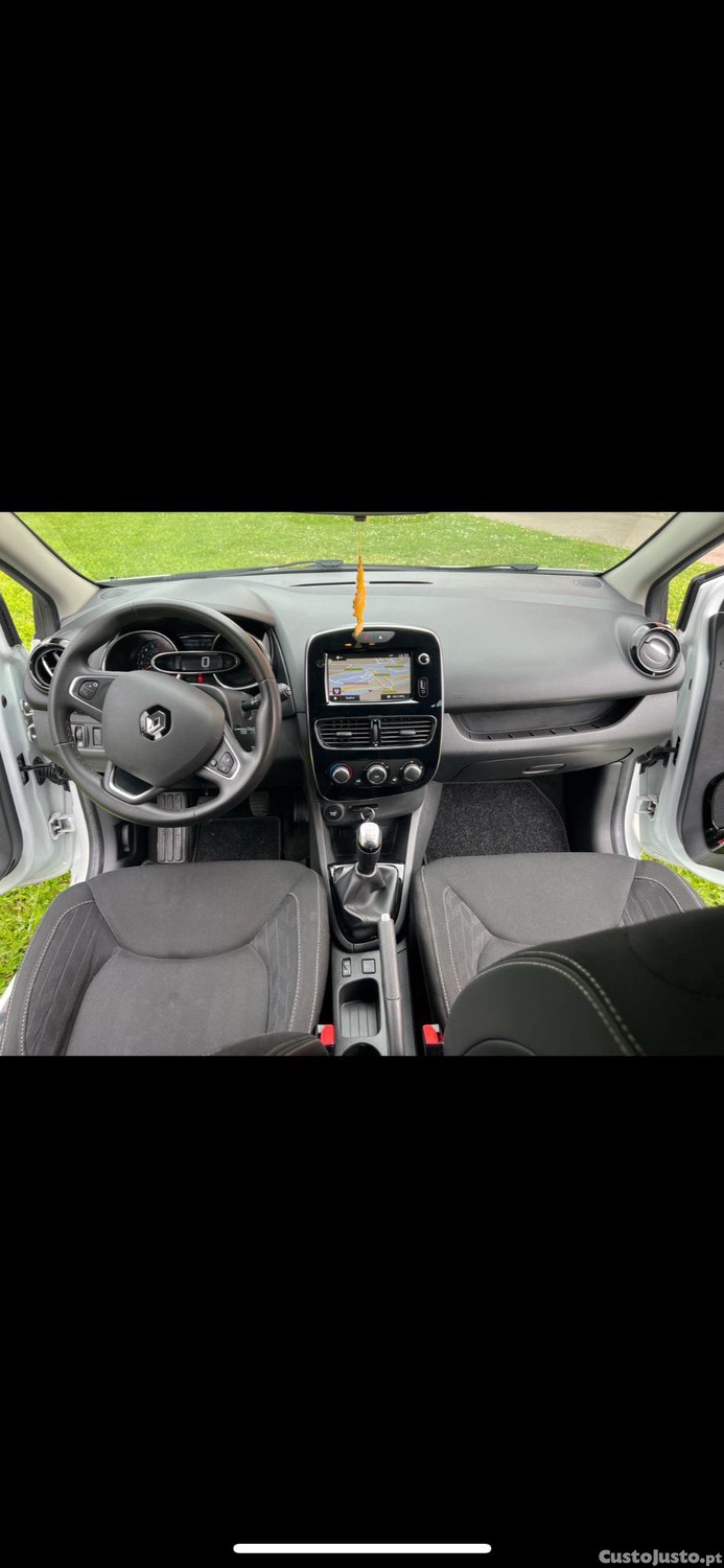 Renault Clio LIMITED EDITION 2019 — fotografia 8