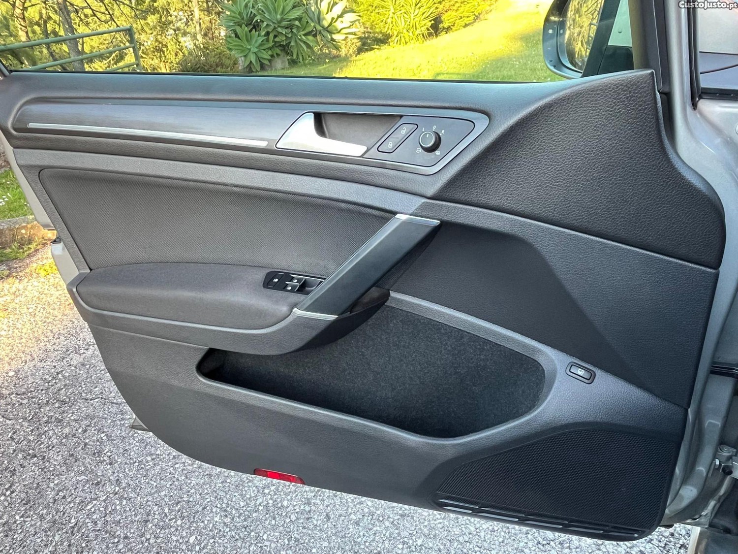 Volkswagen Golf VII — fotografia 4
